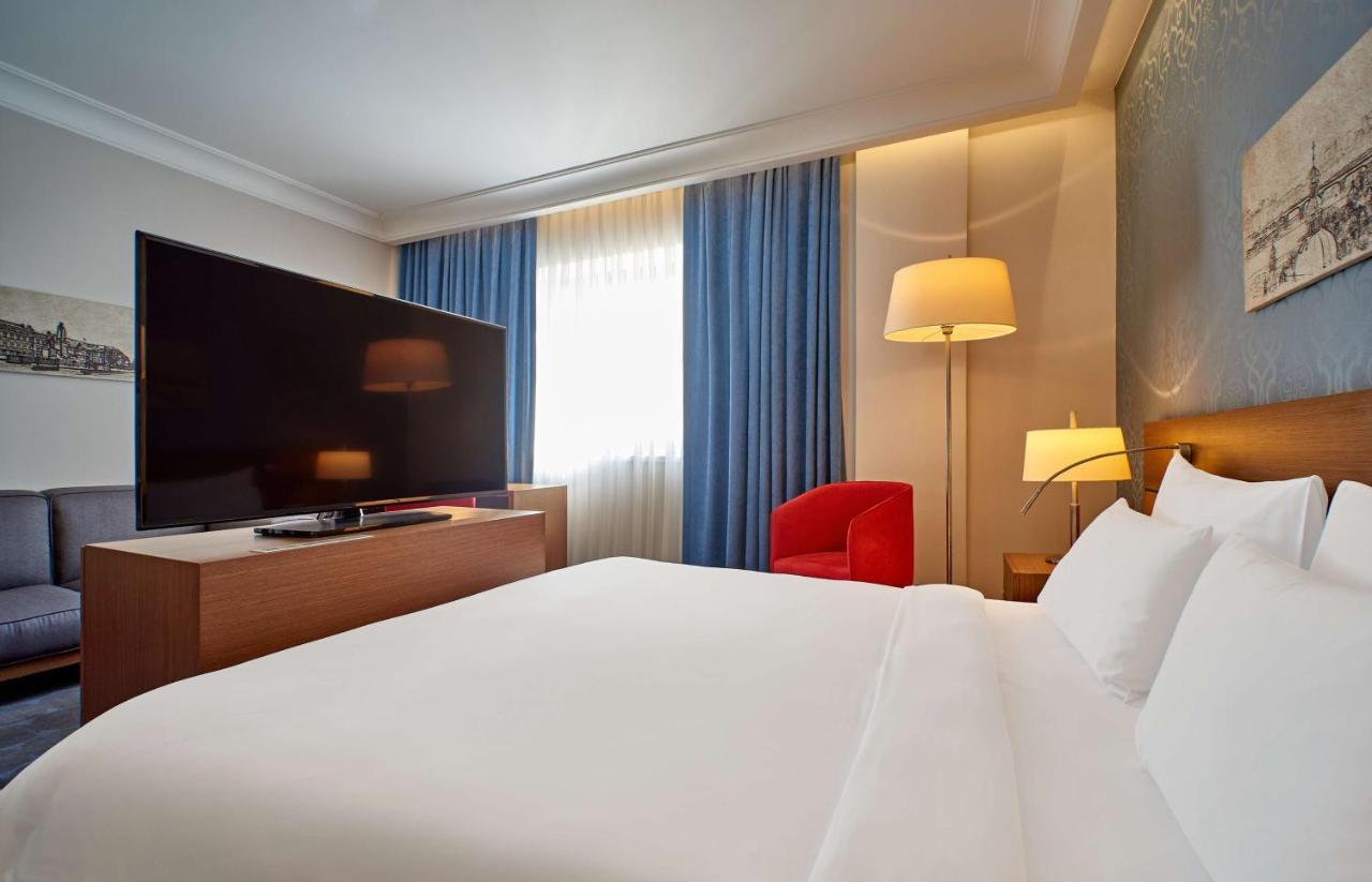 Radisson Blu Hotel, Kyiv Podil City Centre Eksteriør billede