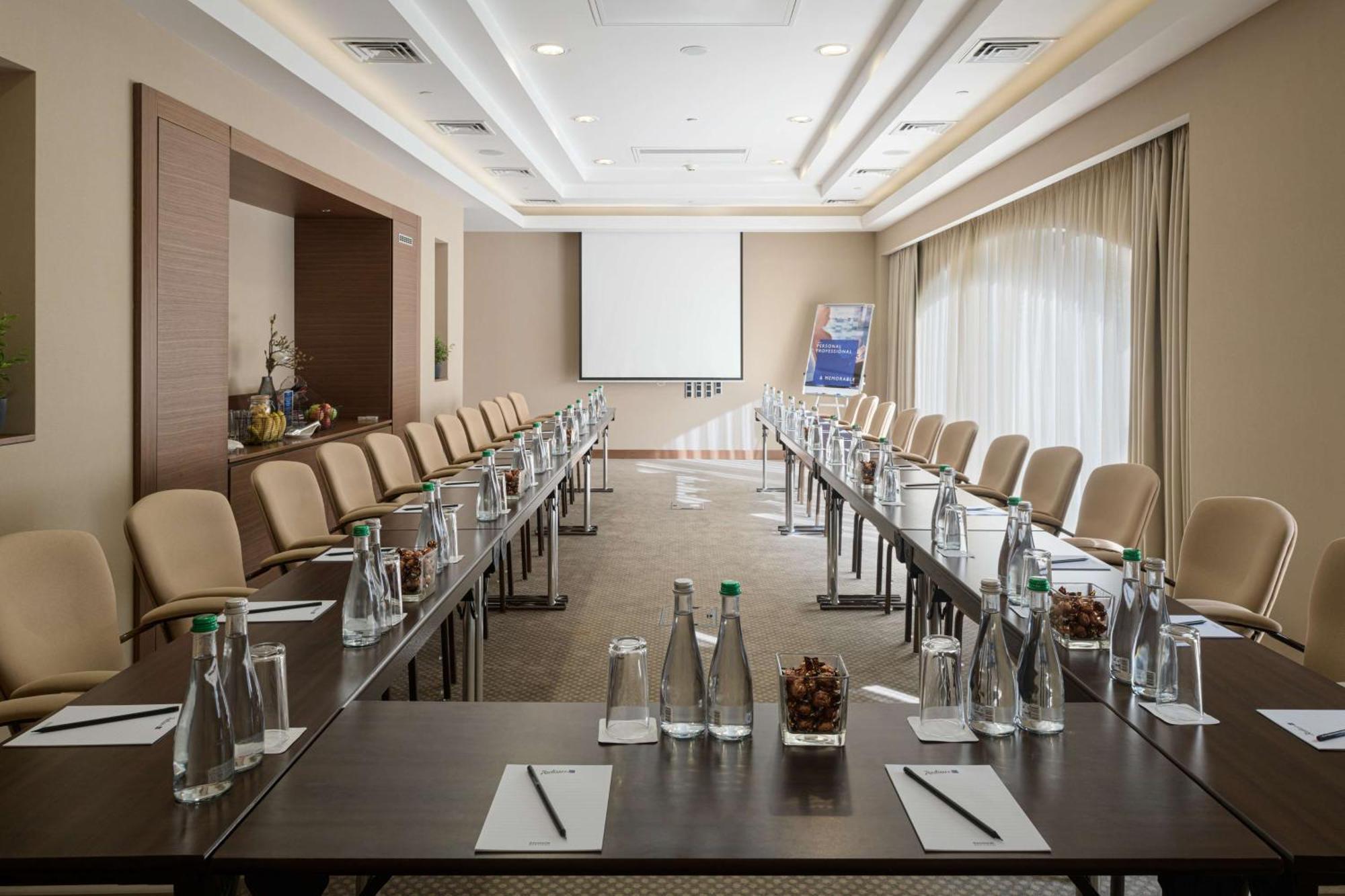 Radisson Blu Hotel, Kyiv Podil City Centre Eksteriør billede
