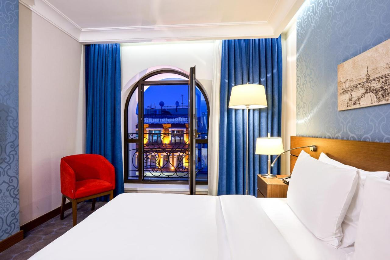 Radisson Blu Hotel, Kyiv Podil City Centre Eksteriør billede